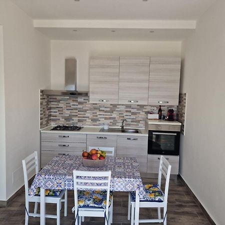 The Suite On The Beach Torvaianica Exterior foto